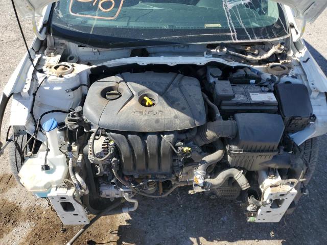 Photo 11 from auction – 2017 KIA FORTE LX with VIN KNAFK5A86H5698759