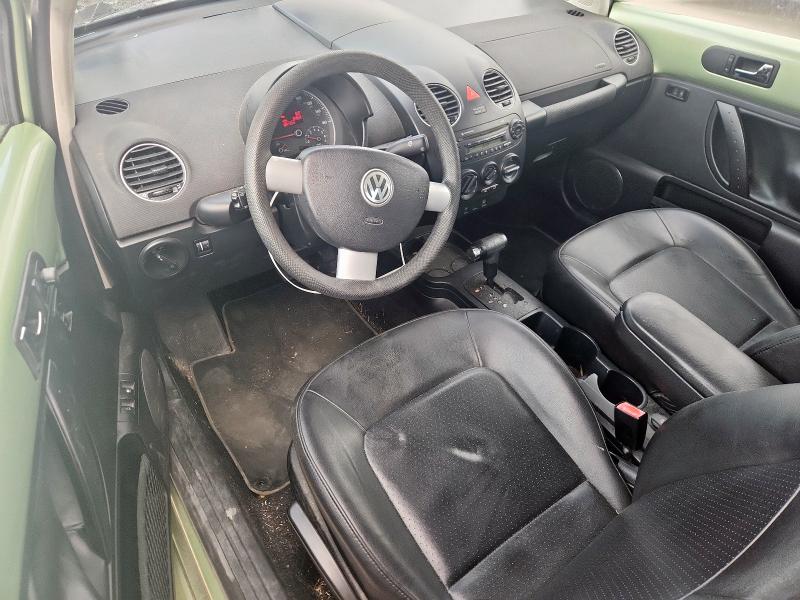 Photo 8 from auction – 2010 VOLKSWAGEN NEW BEETLE with VIN 3VWPG3AG4AM011361