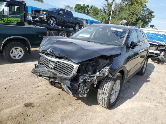 KIA SORENTO EX 2018 with VIN 5XYPG4A3XJG431774 - Photo from auction