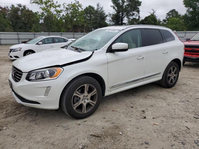 VOLVO XC60 T6 PR 2015 with VIN YV4902RK4F2665856 - Photo from auction