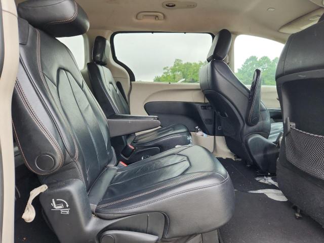 Photo 11 from auction – 2017 CHRYSLER PACIFICA T with VIN 2C4RC1BG8HR794441