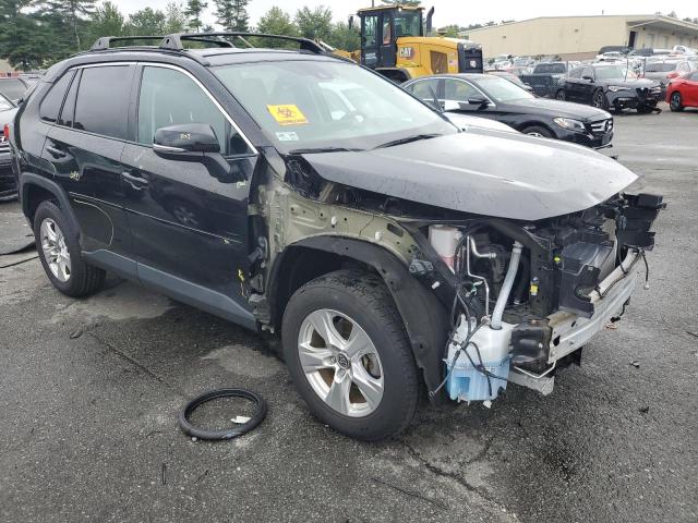Photo 4 from auction – 2021 TOYOTA RAV4 XLE with VIN 2T3P1RFV5MC233457