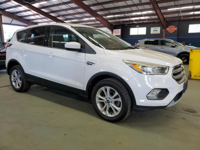 Photo 4 from auction – 2017 FORD ESCAPE SE with VIN 1FMCU0GD6HUC05574