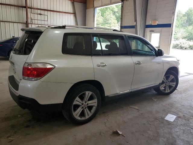 Photo 3 from auction – 2011 TOYOTA HIGHLANDER with VIN 5TDDK3EH2BS088836