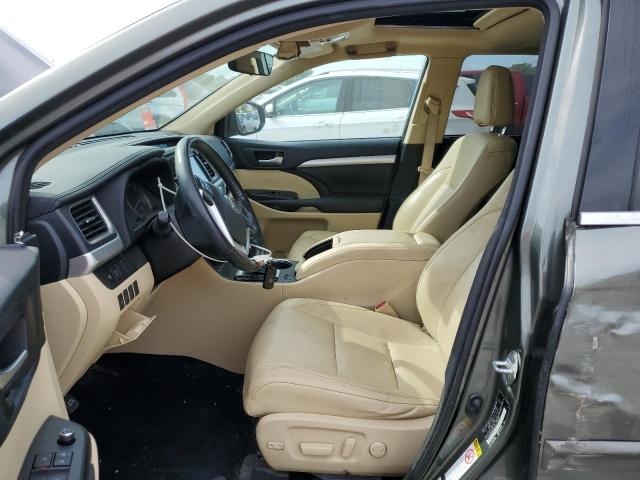 Foto 7 de la subasta – 2018 TOYOTA HIGHLANDER con VIN 5TDJZRFH4JS804778