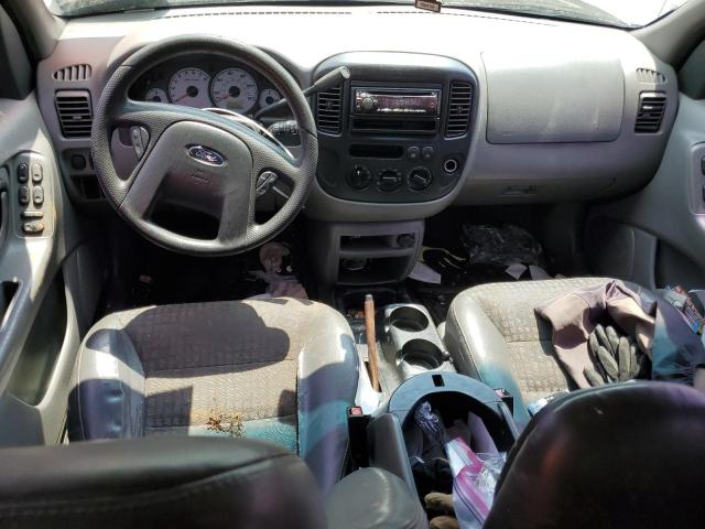 Photo 8 from auction – 2002 FORD ESCAPE XLS with VIN 1FMYU01112KC93652