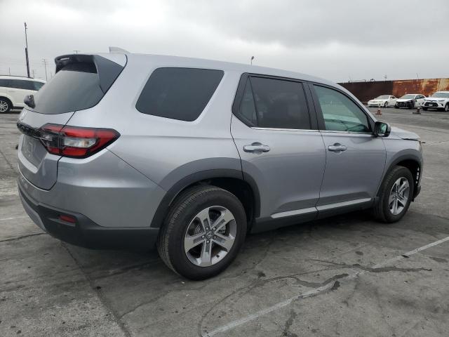Photo 3 from auction – 2025 HONDA PILOT EXL with VIN 5FNYG2H46SB021618