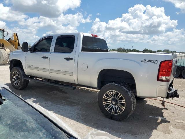 Photo 2 from auction – 2012 GMC SIERRA K25 with VIN 1GT120C83CF111787