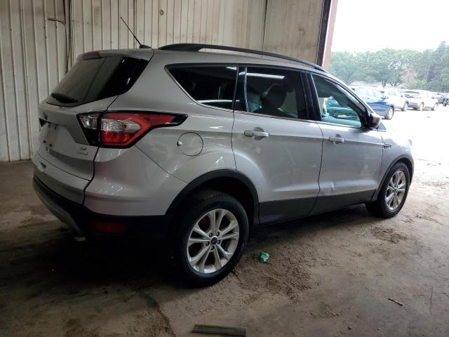 Photo 3 from auction – 2018 FORD ESCAPE SE with VIN 1FMCU0GD3JUC35508