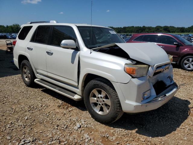 Photo 4 from auction – 2013 TOYOTA 4RUNNER SR with VIN JTEZU5JRXD5059177