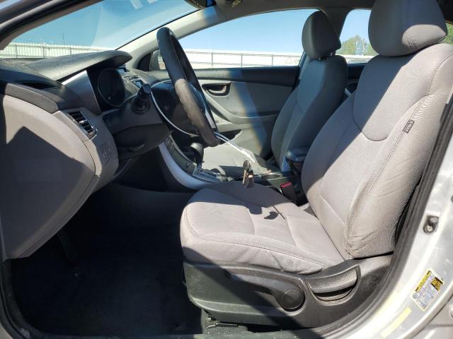 Photo 7 from auction – 2012 HYUNDAI ELANTRA GL with VIN 5NPDH4AE4CH080552
