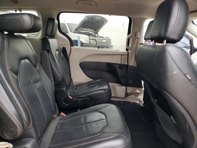 Photo 11 from auction – 2017 CHRYSLER PACIFICA T with VIN 2C4RC1BG9HR569199