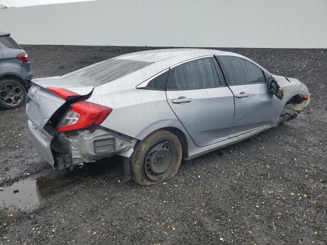 Photo 3 from auction – 2018 HONDA CIVIC LX with VIN 2HGFC2F59JH572036