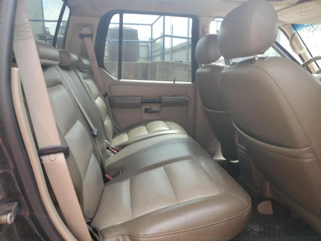 Photo 10 from auction – 2004 FORD EXPLORER S with VIN 1FMZU77K74UC21407