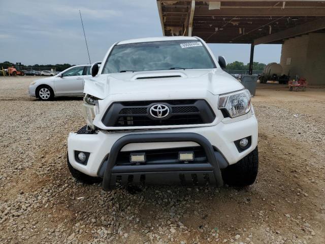 Photo 5 from auction – 2014 TOYOTA TACOMA DOU with VIN 3TMLU4EN4EM140473