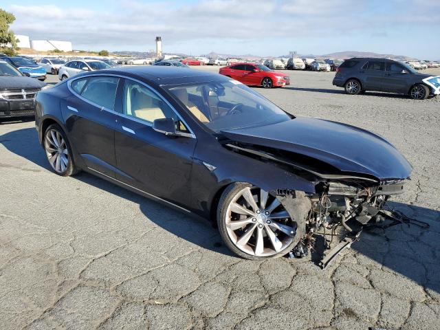 Photo 4 from auction – 2014 TESLA MODEL S with VIN 5YJSA1H14EFP61163