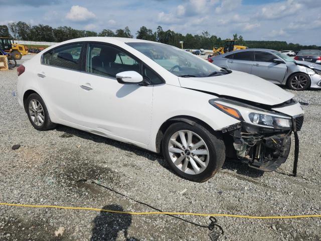 Photo 4 from auction – 2017 KIA FORTE LX with VIN 3KPFL4A7XHE123876