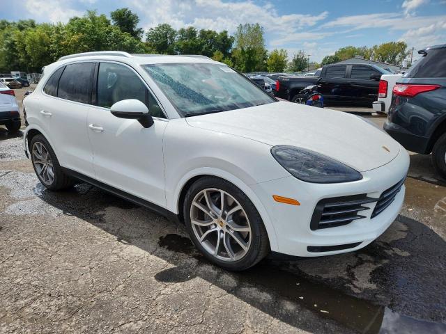Photo 4 from auction – 2019 PORSCHE CAYENNE S with VIN WP1AB2AY3KDA64932