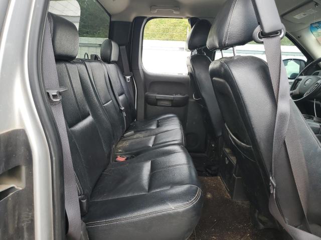 Photo 10 from auction – 2011 GMC SIERRA K15 with VIN 1GTR2VE3XBZ167692