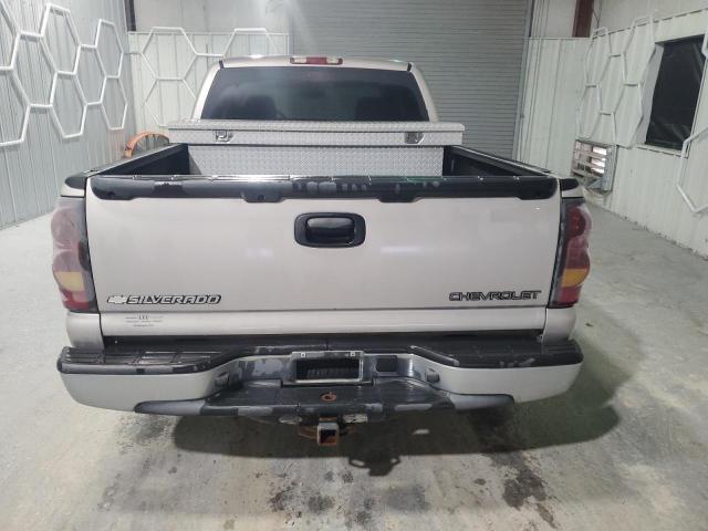 Photo 6 from auction – 2004 CHEVROLET SILVERADO C1500 with VIN 2GCEC19V741140963