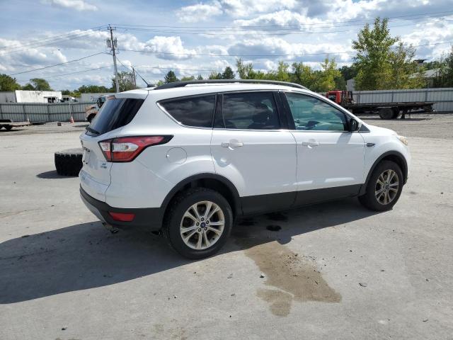 Photo 3 from auction – 2018 FORD ESCAPE SE with VIN 1FMCU9GD4JUB45398