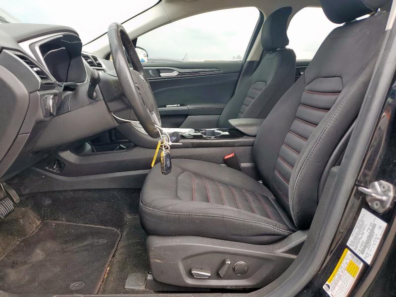 Photo 7 from auction – 2016 FORD FUSION SE with VIN 3FA6P0HD0GR382270
