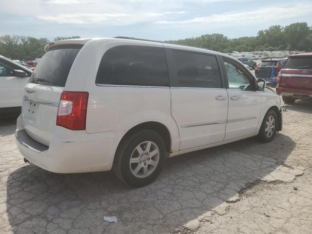 Photo 3 from auction – 2011 CHRYSLER TOWN & COU with VIN 2A4RR5DG4BR798605