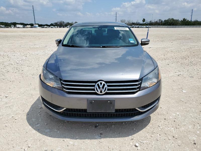 Photo 5 from auction – 2014 VOLKSWAGEN PASSAT SE with VIN 1VWBS7A39EC119396
