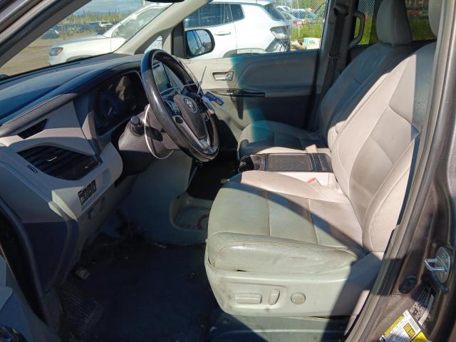 Photo 7 from auction – 2015 TOYOTA SIENNA XLE with VIN 5TDDK3DC5FS094285