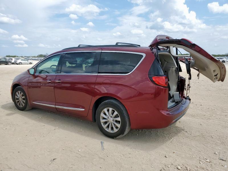Photo 2 from auction – 2017 CHRYSLER PACIFICA T with VIN 2C4RC1BG4HR610533