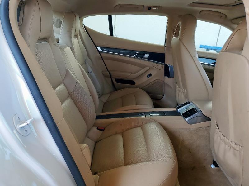 Photo 10 from auction – 2014 PORSCHE PANAMERA 2 with VIN WP0AA2A7XEL013921