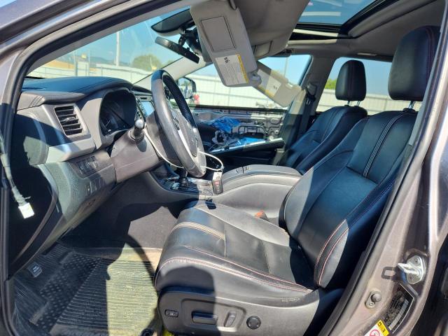 Photo 7 from auction – 2019 TOYOTA HIGHLANDER with VIN 5TDJZRFH7KS612143