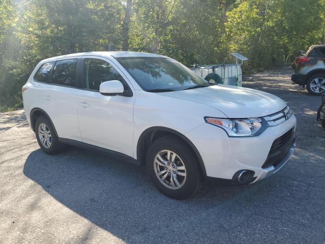 صورة رقم 4 من المزاد - 2015 MITSUBISHI OUTLANDER مع VIN JA4AZ2A31FZ603603