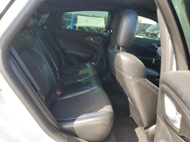 Photo 10 from auction – 2015 CHRYSLER 200 S with VIN 1C3CCCBB5FN559211