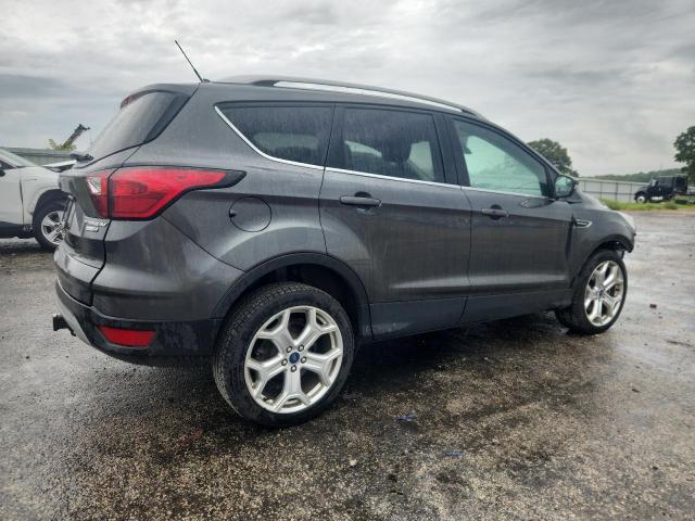 Photo 3 from auction – 2019 FORD ESCAPE TITANIUM with VIN 1FMCU9J91KUC22136