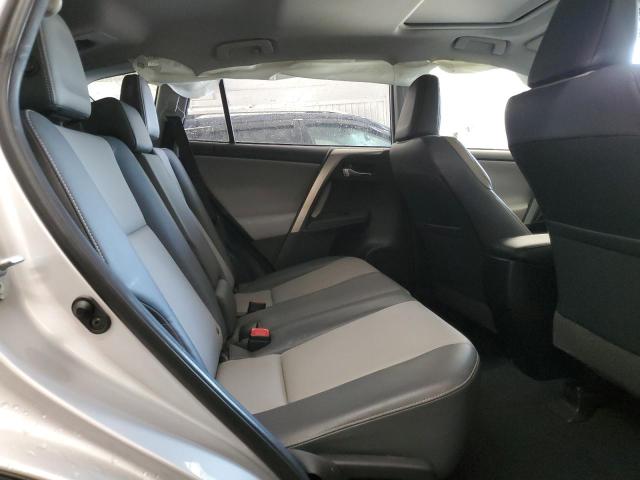 Photo 11 from auction – 2015 TOYOTA RAV4 LIMIT with VIN JTMDFREV4FD143284