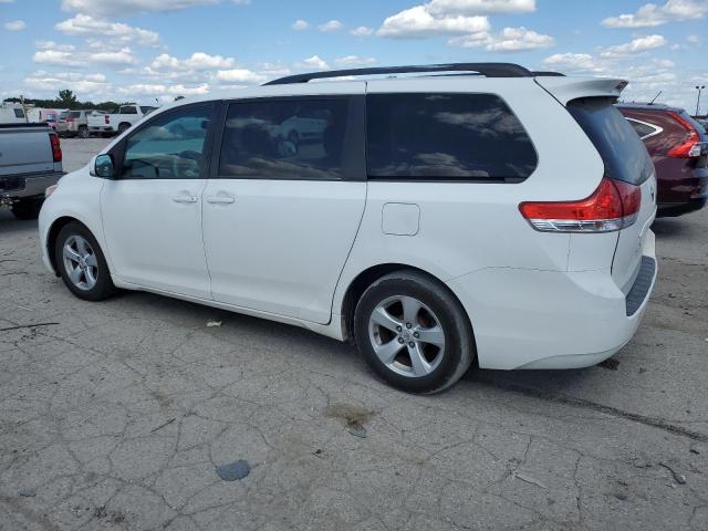 Photo 2 from auction – 2011 TOYOTA SIENNA LE with VIN 5TDKK3DC2BS115644
