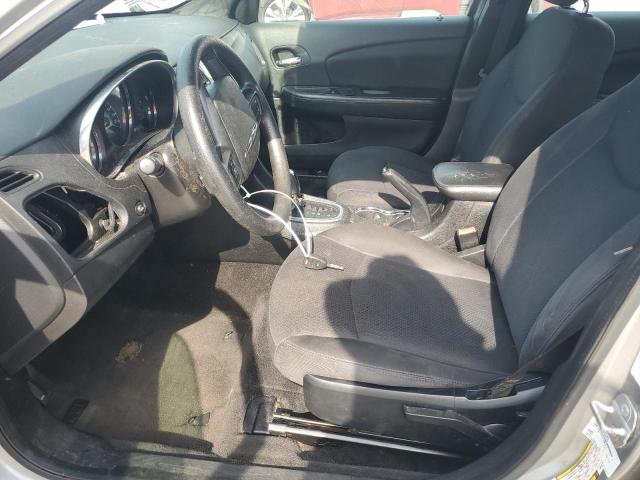 Foto 7 de la subasta – 2014 CHRYSLER 200 LX con VIN 1C3CCBAB5EN238117