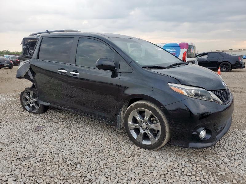 Photo 4 from auction – 2016 TOYOTA SIENNA SE with VIN 5TDXK3DC1GS757995