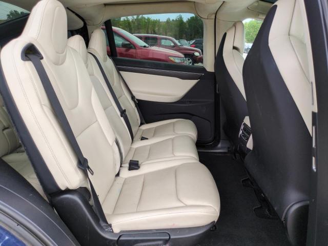 Photo 11 from auction – 2018 TESLA MODEL X with VIN 5YJXCAE2XJF090976