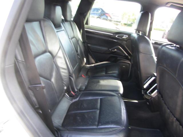 صورة رقم 5 من المزاد - 2014 PORSCHE CAYENNE مع VIN WP1AA2A25ELA037XX