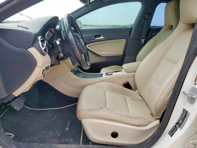 Photo 7 from auction – 2015 MERCEDES-BENZ CLA 250 with VIN WDDSJ4EB0FN166236