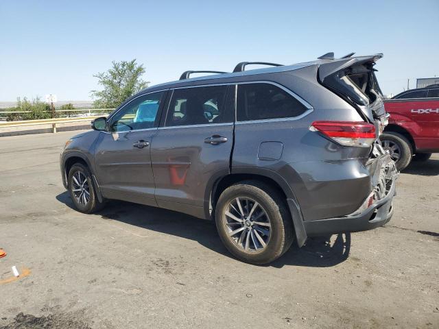 Photo 2 from auction – 2018 TOYOTA HIGHLANDER with VIN 5TDJZRFH7JS830050