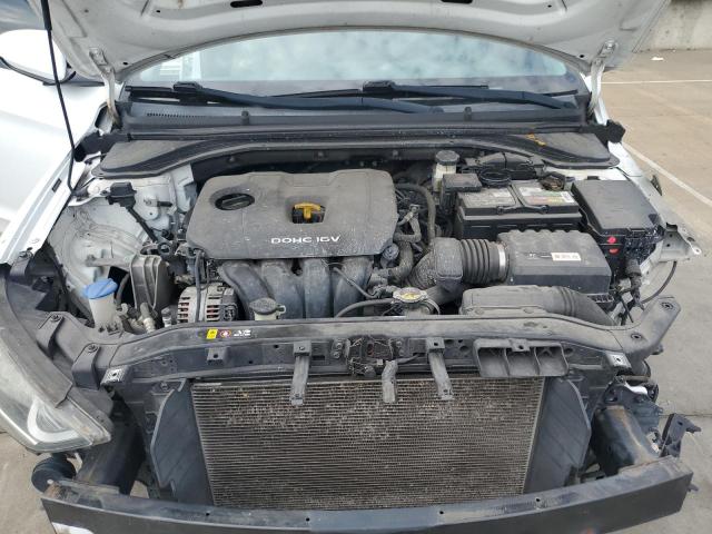 Photo 11 from auction – 2017 HYUNDAI ELANTRA SE with VIN 5NPD74LF4HH140247