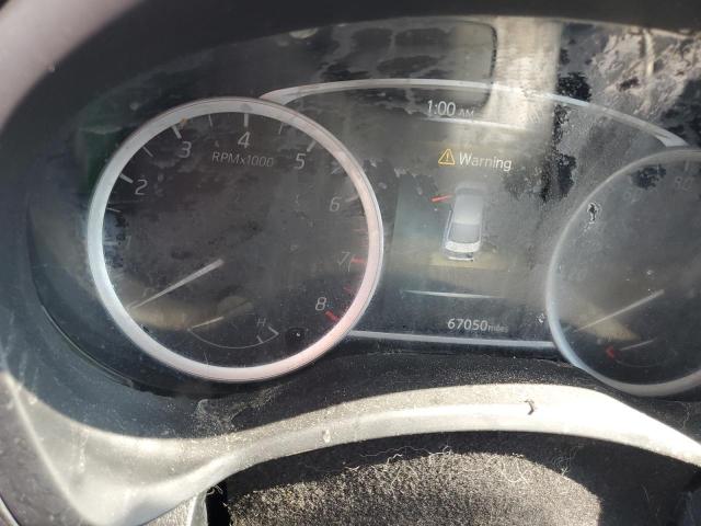 Photo 9 from auction – 2017 NISSAN SENTRA S with VIN 3N1AB7AP2HL685977