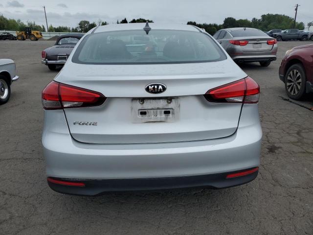 Photo 6 from auction – 2017 KIA FORTE LX with VIN 3KPFK4A78HE094977