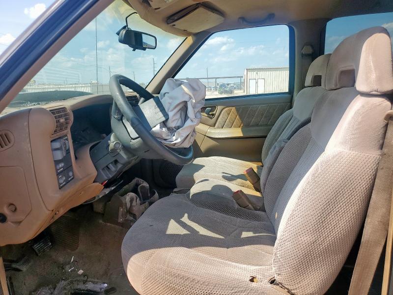 Photo 7 from auction – 1997 CHEVROLET BLAZER with VIN 1GNCS13W3V2240627