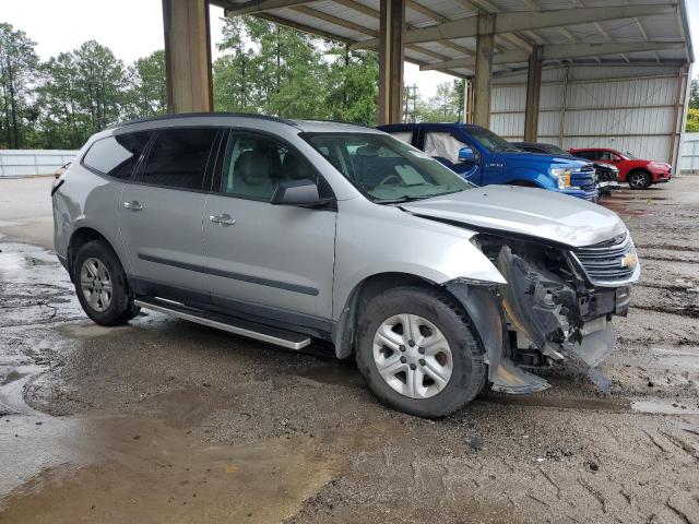 Photo 4 from auction – 2017 CHEVROLET TRAVERSE LS with VIN 1GNKRFED0HJ139197