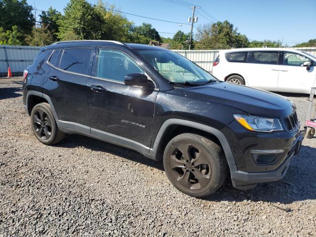 Photo 4 from auction – 2019 JEEP COMPASS LATITUDE with VIN 3C4NJDBB2KT812656