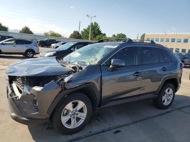TOYOTA RAV4 XLE 2020 with VIN 2T3W1RFV3LC034384 - Photo from auction